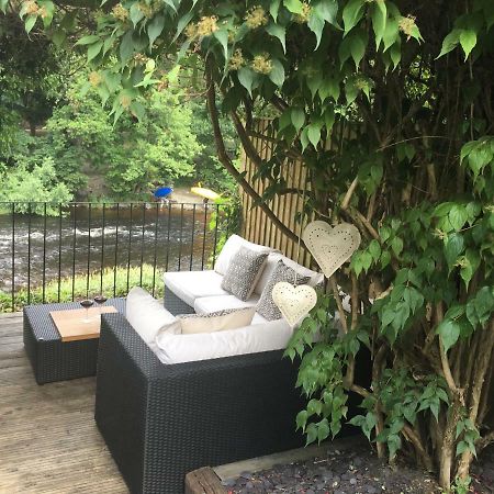 Riverside Suites Llangollen Exterior photo