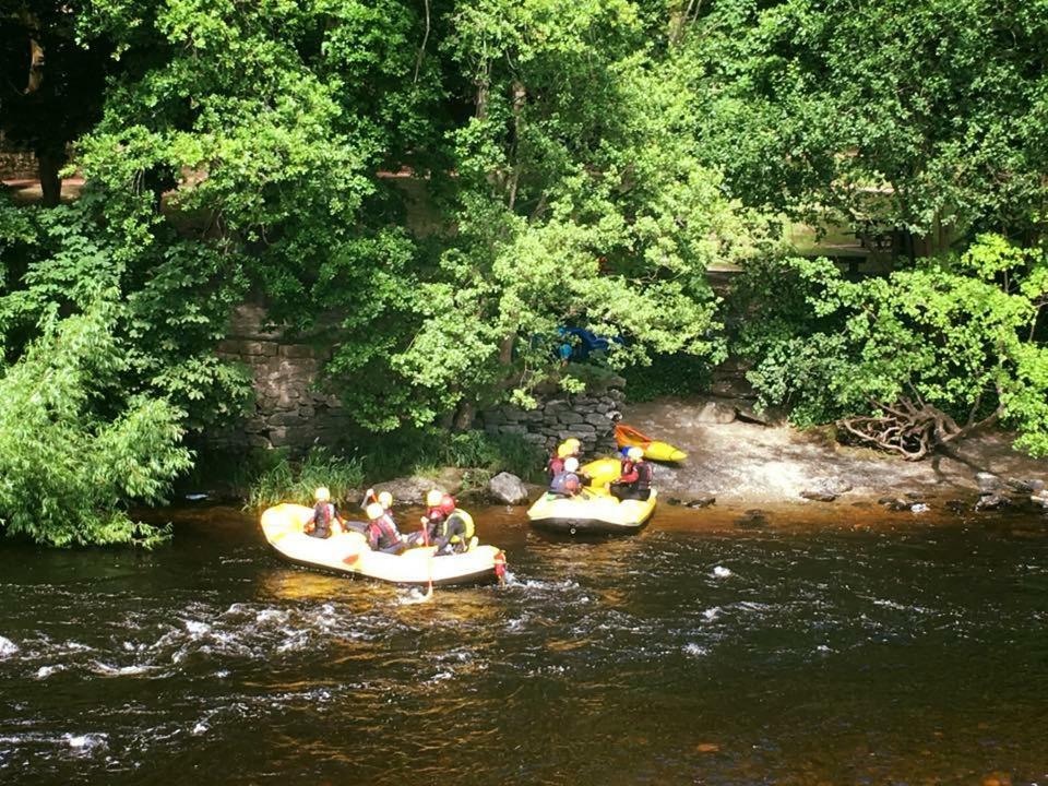 Riverside Suites Llangollen Exterior photo
